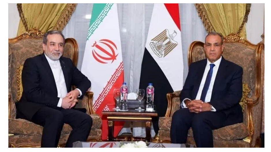 مصر تؤكد لإيران أهمية خفض التصعيد وضمان حرية الملاحة